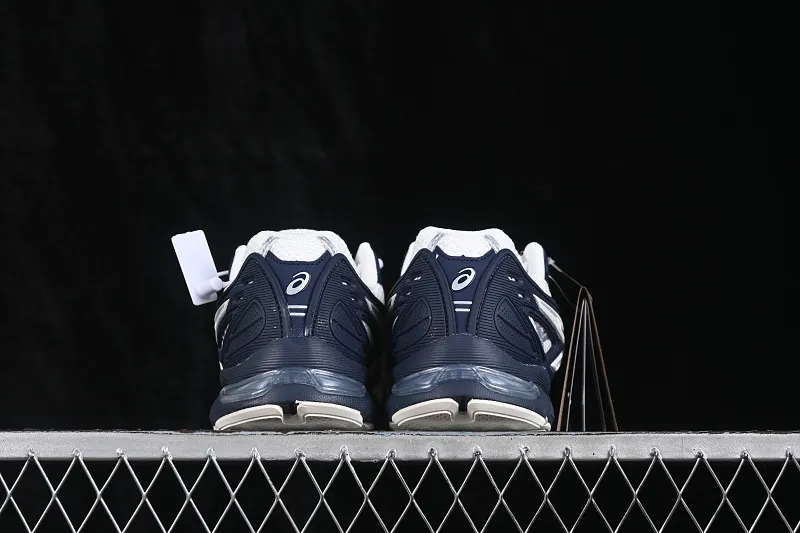 All Categories Asics Asics Series Asics UB12-S Gel-SD Lyte 1203A886-100